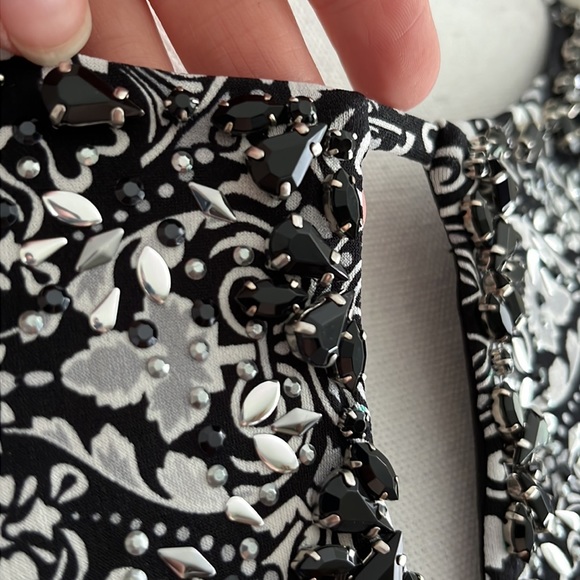 WHBM Medallion-Print Knit Shift Dress with Jewel Embellished Neckline - Picture 5 of 13